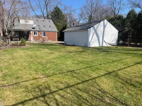 Exterior - 341 Belanger, Grosse Pointe Farms, MI 48236 photo 4 of 12