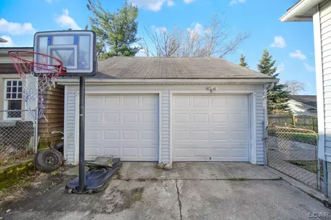 214 E Butler, Adrian, MI 49221 photo 53