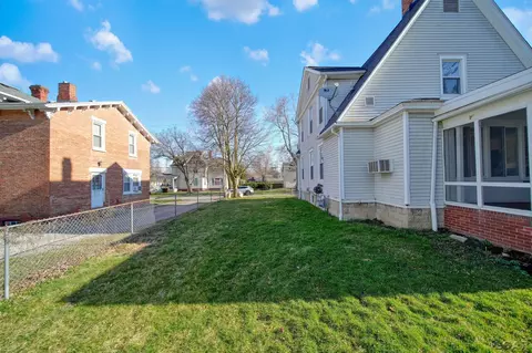 214 E Butler, Adrian, MI 49221 photo 51