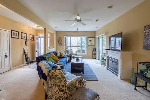 Living - 45733 Heather Rdg, Macomb, MI 48044 photo 1 of 4