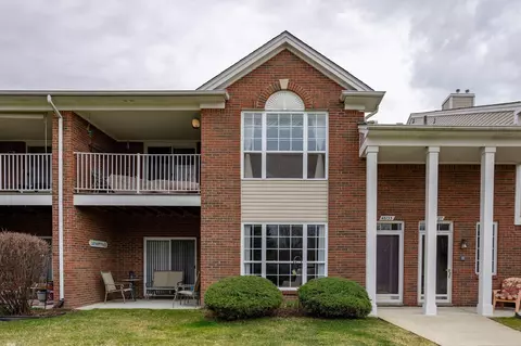 Exterior - 45733 Heather Rdg, Macomb, MI 48044 photo 2 of 10