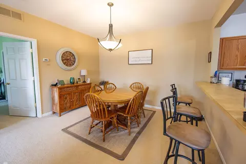 Dining - 45733 Heather Rdg, Macomb, MI 48044 photo 1 of 2
