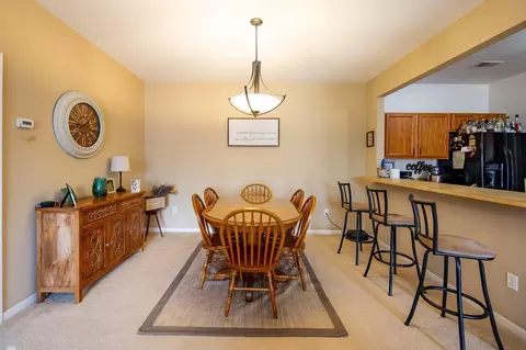 Dining - 45733 Heather Rdg, Macomb, MI 48044 photo 2 of 2