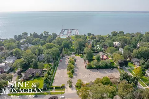 View/Area - 780 Washington, Grosse Pointe, MI 48230 photo 1 of 3