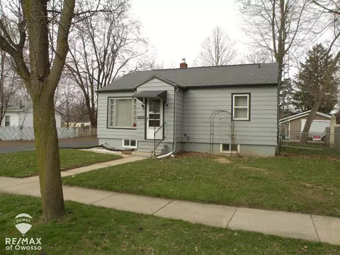 1008 S Chipman, Owosso, MI 48867
