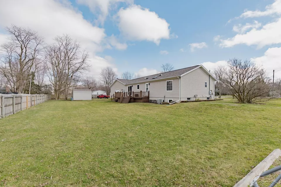 12955 E Burt, Birch Run, MI 48415 | 27 Photos - Movoto