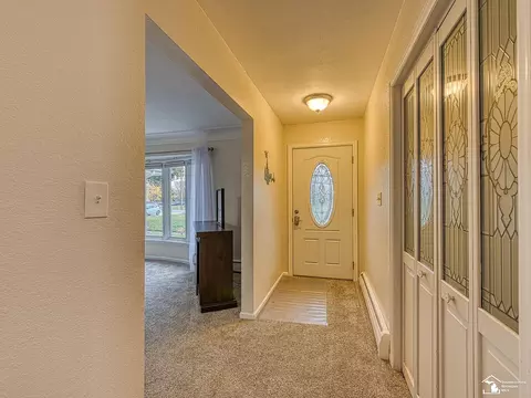 Entry Way - 8901 Jackman, Temperance, MI 48182 photo 2 of 5