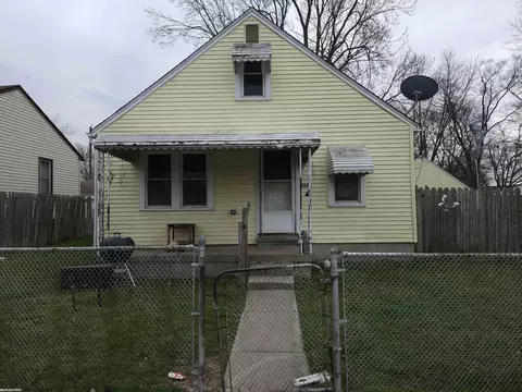 8260 Lozier, Warren, MI 48089