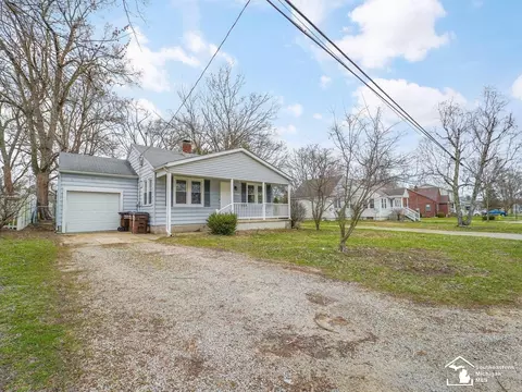 1104 Washington, Temperance, MI 48182