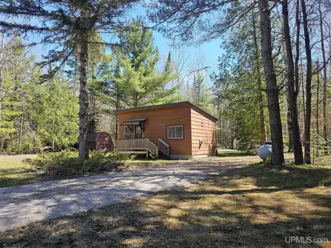 2958 S Little Hbr, Manistique, MI 49854