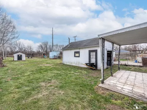 Exterior - 1882 Spaulding, Monroe, MI 48162 photo 4 of 9
