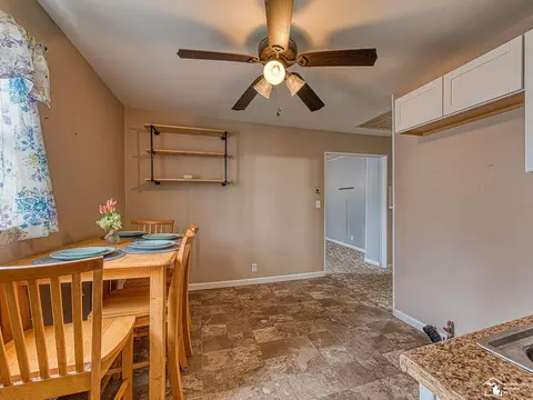 Dining - 1882 Spaulding, Monroe, MI 48162 photo 2 of 2