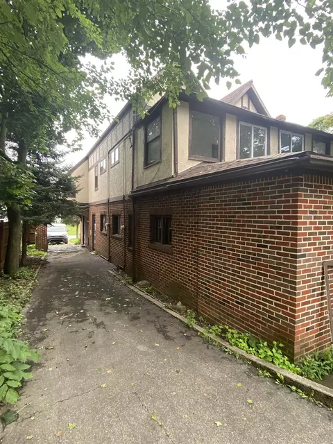 Exterior - 1324 Ida, Flint, MI 48503 photo 2 of 7