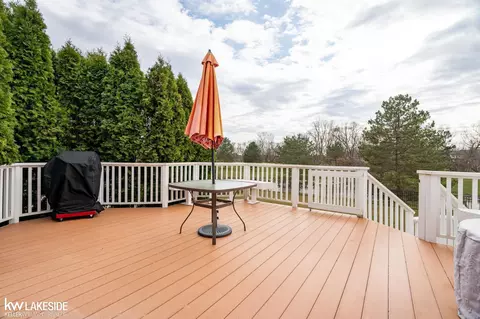 17752 Huron, Macomb, MI 48042 photo 45
