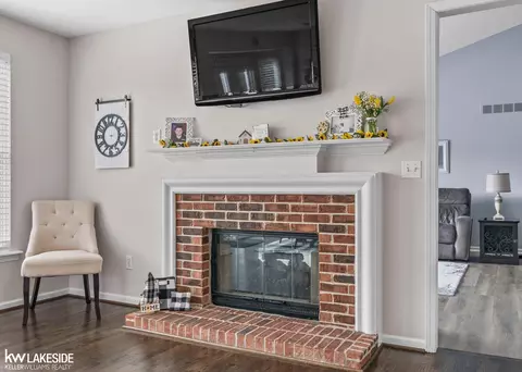 17752 Huron, Macomb, MI 48042 photo 20
