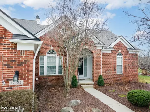 17752 Huron, Macomb, MI 48042 photo 5