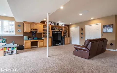 17752 Huron, Macomb, MI 48042 photo 37