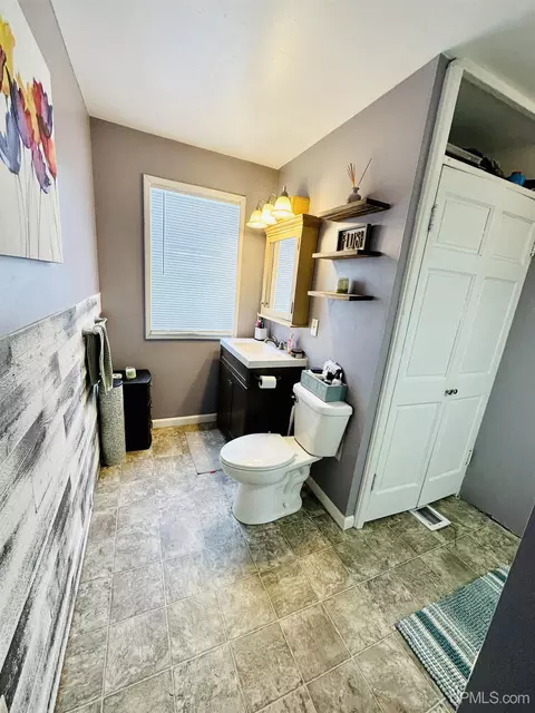 Bath - 245 Silver, Ishpeming, MI 49849 photo 1 of 3