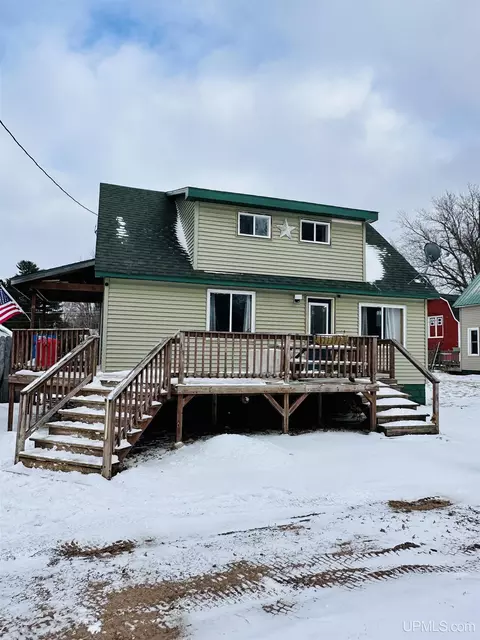 245 Silver, Ishpeming, MI 49849