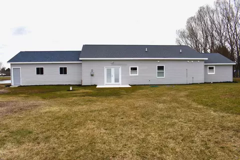4425 W M-61, Gladwin, MI 48624 photo 10