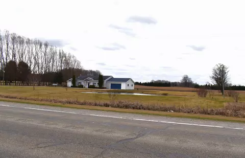 4425 W M-61, Gladwin, MI 48624