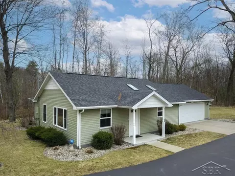 756 N Meridian, Midland, MI 48640