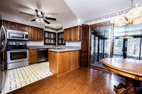 1305 Rutledge, Temperance, MI 48182 photo 7