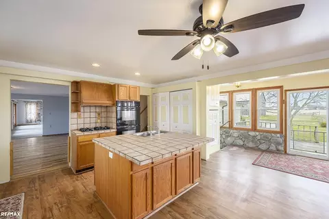 9994 Meisner, Casco, MI 48064 photo 12