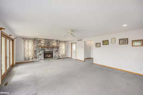 9994 Meisner, Casco, MI 48064 photo 8