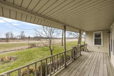 9994 Meisner, Casco, MI 48064 photo 6