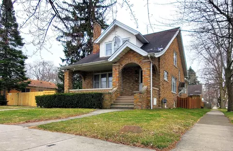 15600 Carlisle, Detroit, MI 48205