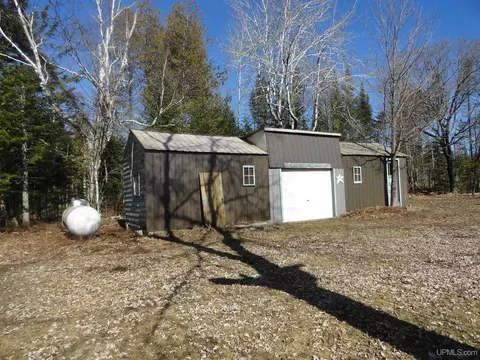 Exterior - e13970 Michigan 28 #5, Shingleton, MI 49884 photo 8 of 11