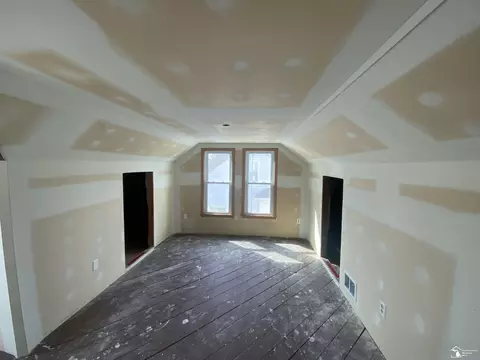 Other - 714 Roeder, Monroe, MI 48161 photo 8 of 8