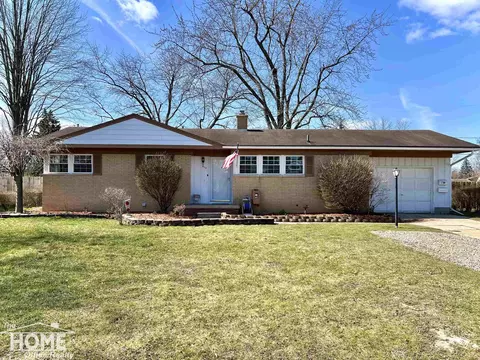813 Huntington, Owosso, MI 48867