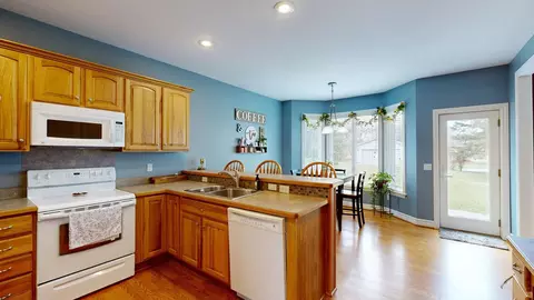 9524 Pine Needle, Flushing, MI 48433 photo 11