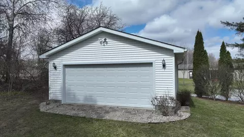 9524 Pine Needle, Flushing, MI 48433 photo 4