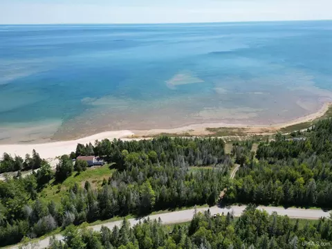 Tbd Juniper, Manistique, MI 49854