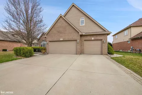 49762 London, Macomb, MI 48044 photo 45
