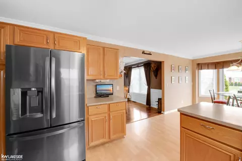 49762 London, Macomb, MI 48044 photo 20