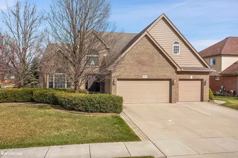 49762 London, Macomb, MI 48044 photo 2
