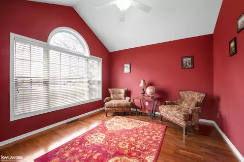 49762 London, Macomb, MI 48044 photo 7