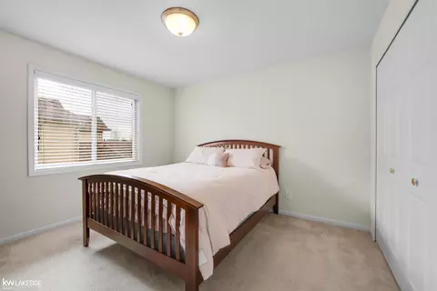 49762 London, Macomb, MI 48044 photo 34
