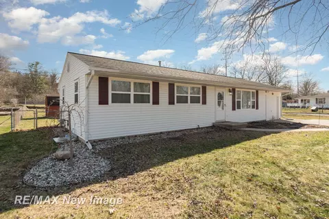2621 St Marys, Midland, MI 48640