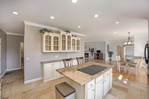 21553 30 Mile, Ray, MI 48096 photo 7