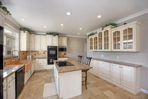 21553 30 Mile, Ray, MI 48096 photo 5