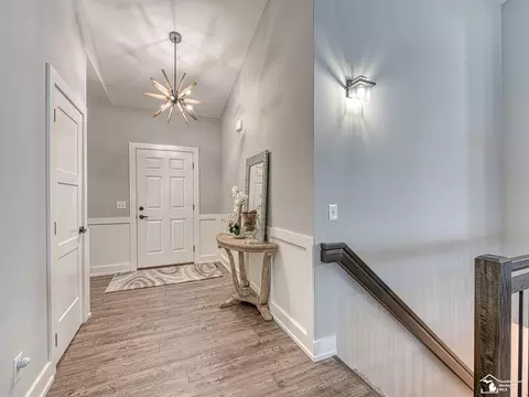 Entry Way - 565 Falcon, Dundee, MI 48131 photo 1 of 2