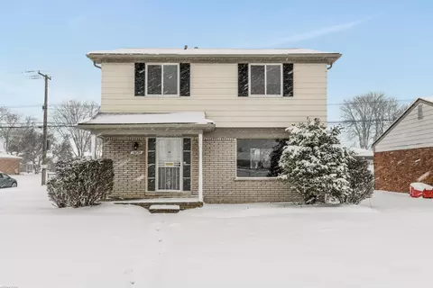 16130 Mount Vernon, Southfield, MI 48075