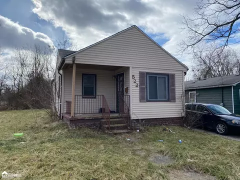 522 Austin, Flint, MI 48505