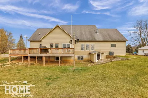 6952 Lemon, Bancroft, MI 48414 photo 3
