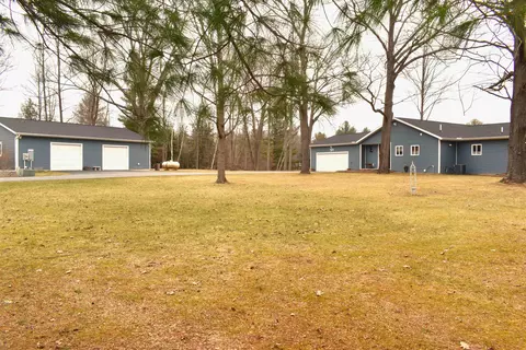 Exterior - 191 River Oaks, Gladwin, MI 48624 photo 1 of 18
